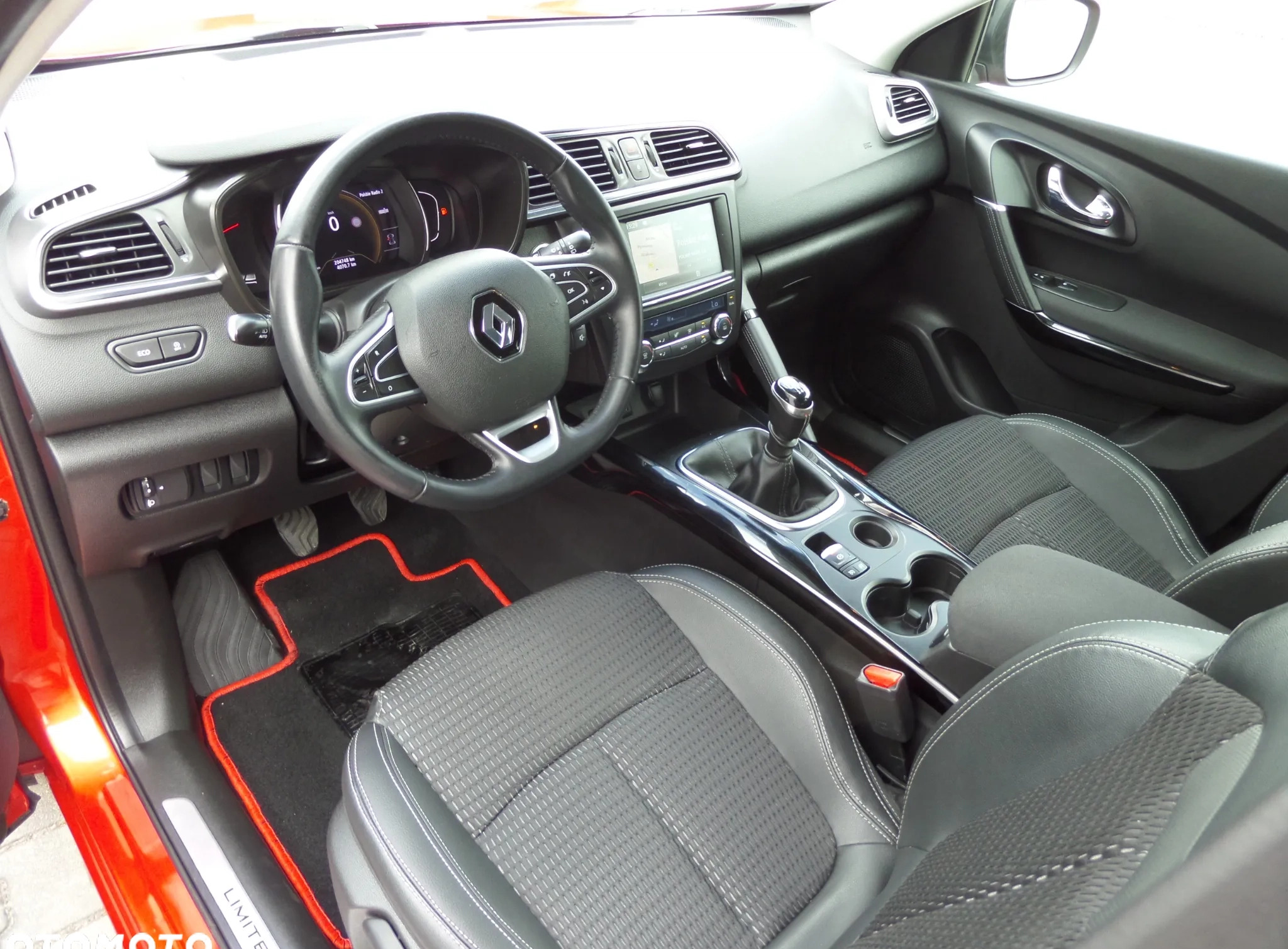 Renault Kadjar cena 54900 przebieg: 204000, rok produkcji 2018 z Rybnik małe 781